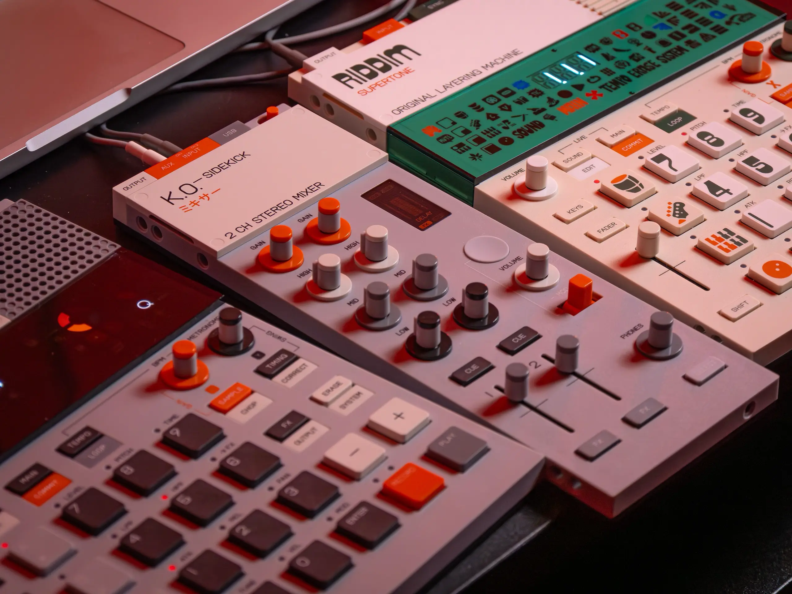 teenage engineering EP-136 K.O. II sidekick