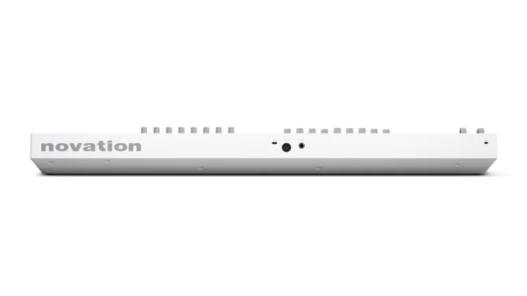 Novation Launchkey 61 Mk4 White